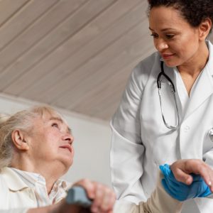 Curso de Extensão-Enfermagem em Saúde do Idoso